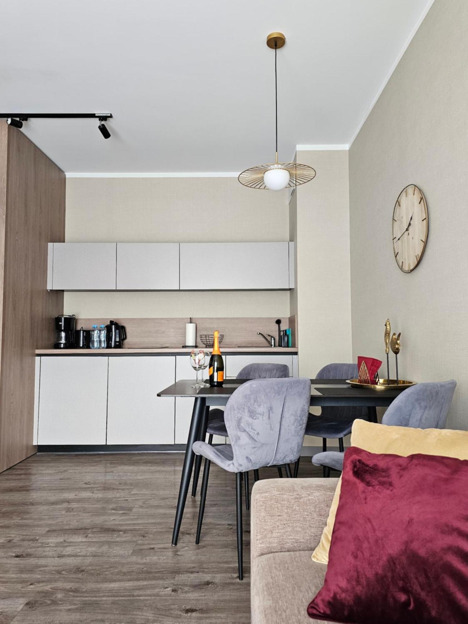 Bel Mare Apartament Prywatny Milamare Parking Gratis Miedzyzdroje Buitenkant foto